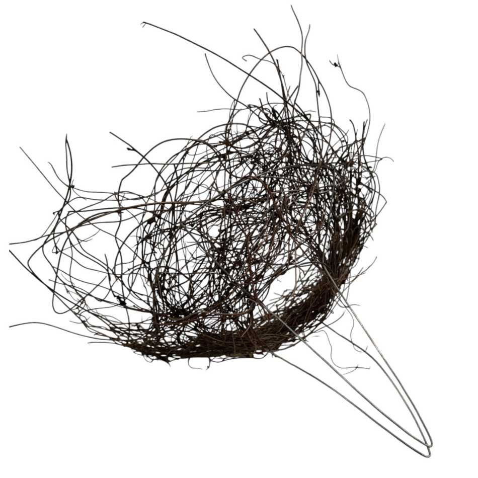 Bukettrede i naturmaterial. Ca 20 cm.