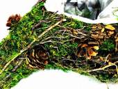 Kruka av mossa, kvistar och kottar 30x20 cm Kruka av mossa, kvistar och kottar 30x20 cm