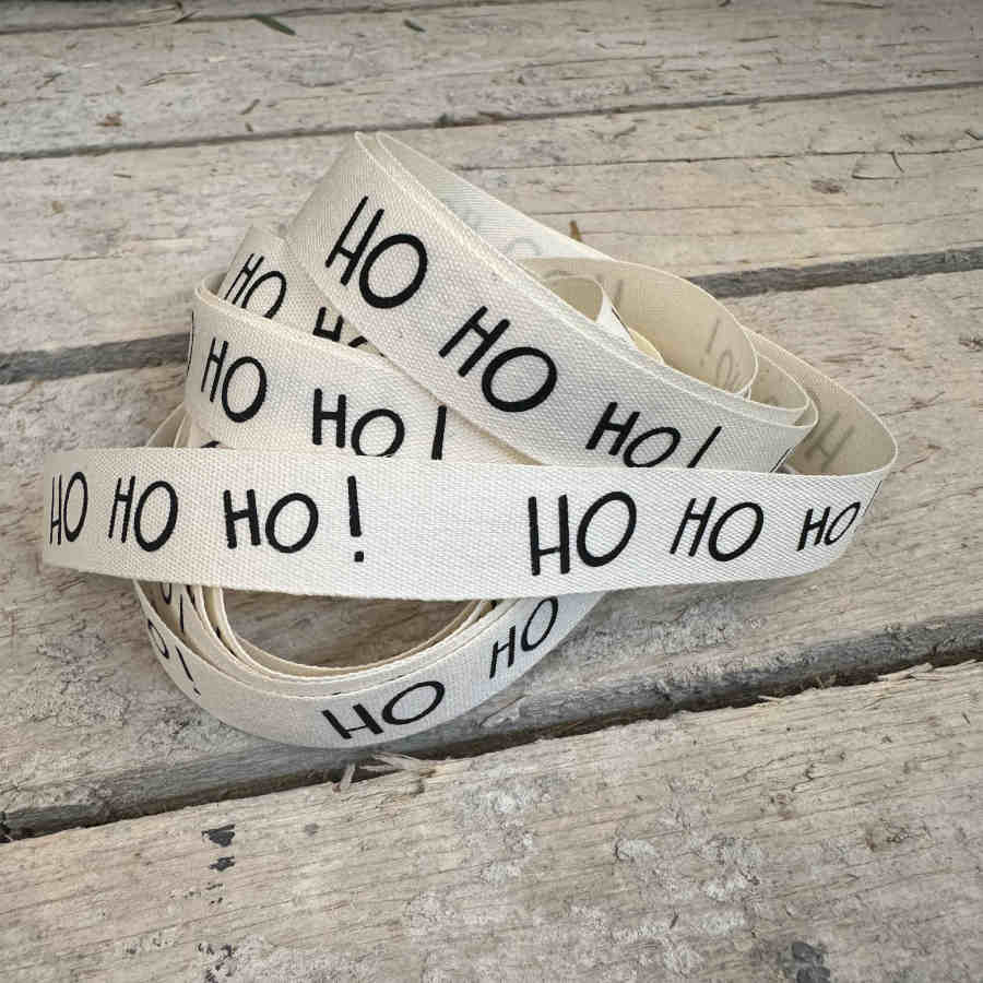 Dekorband med texten Ho Ho Ho! (2.5 meter)