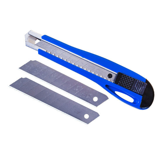 Kniv med brytarblad 18 mm.