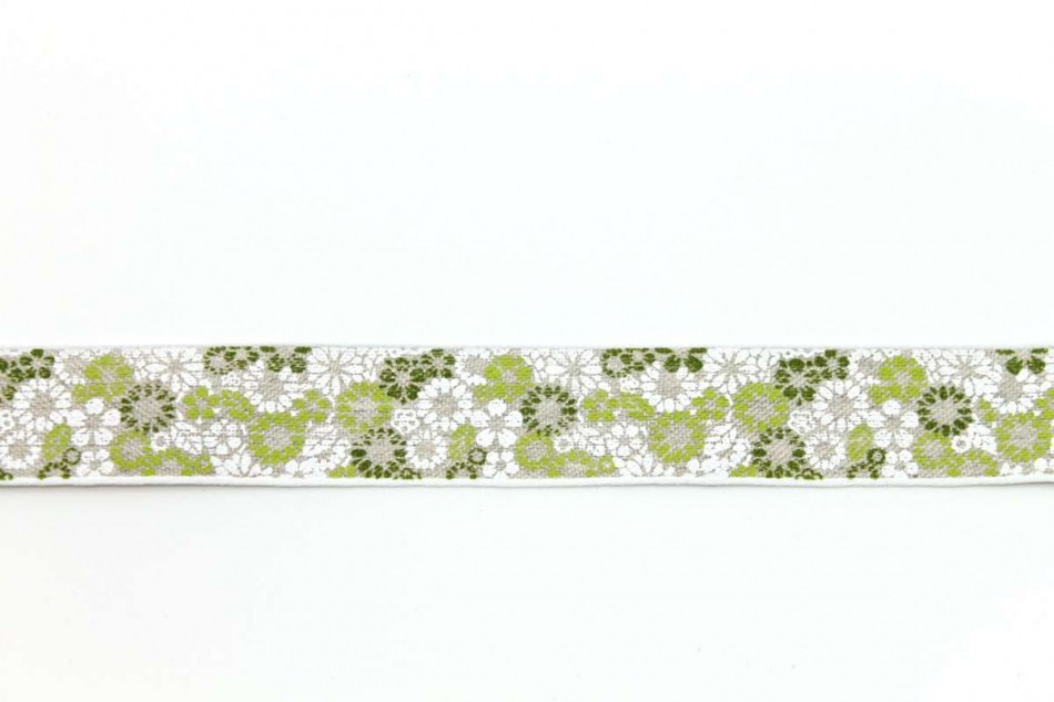 Band med mörkgröna / vita  blommor. 2,5 meter