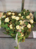 Oasis hjärta Biolit. ca 33 cm. Oasis hjärta Biolit. ca 33 cm.