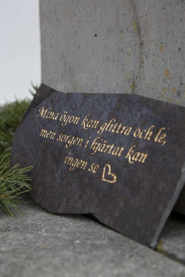 Skiffersten med text – Mina ögon kan glittra och le