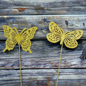 Fjärilar, Ljusgul. 2 st olika. Fjärilar, Ljusgul. 2 st olika.