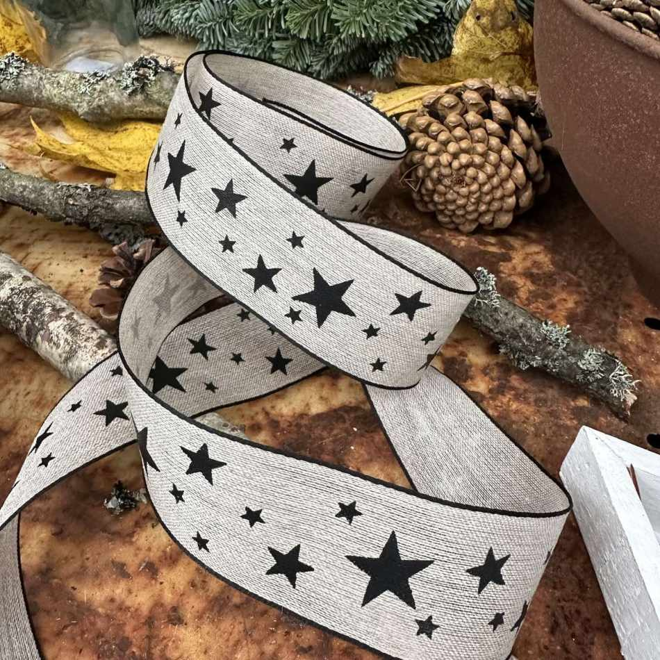 Dekorband naturfärgat med svarta stjärnor 25mm (2,5m)