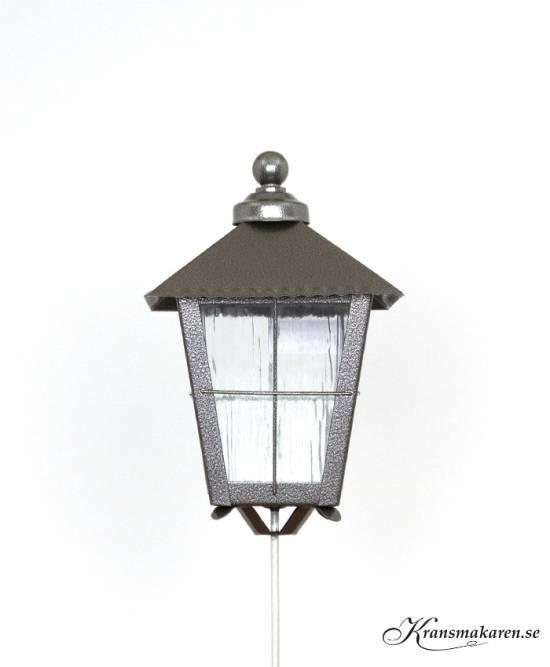 Gravlykta med kula, silvergrå. Ca 25 cm