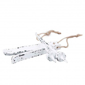 Skidor och stavar. Vita.7 cm Skidor och stavar. Vita.7 cm