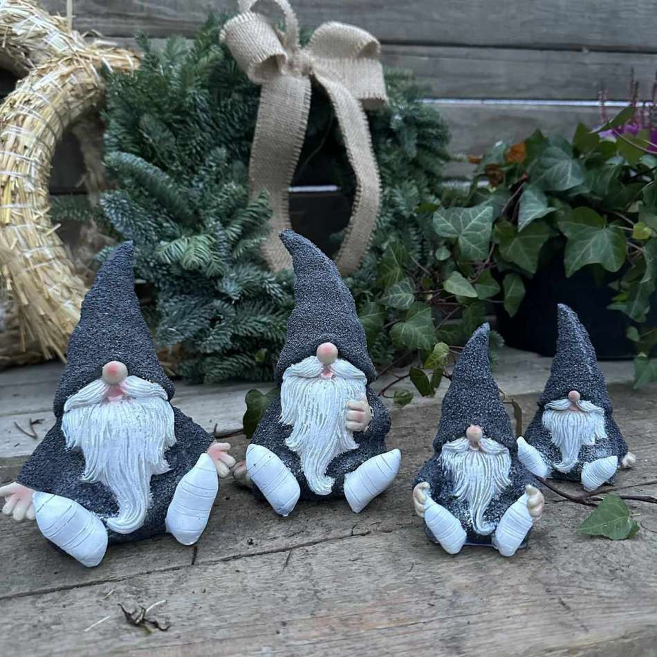 Tomtar Grå, 2 olika 9,5 cm