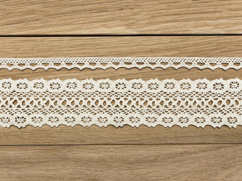 Spetsband, Creme. 2 olika sorter. 2 x 1.5 meter