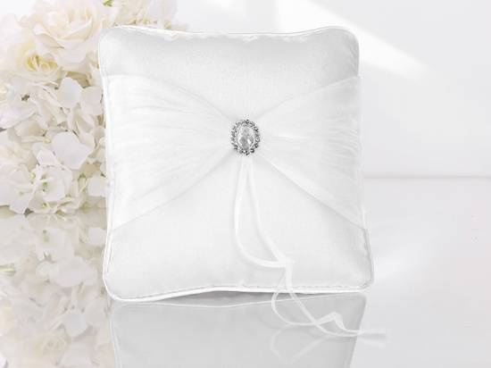 Vit ringkudde i glansig satin