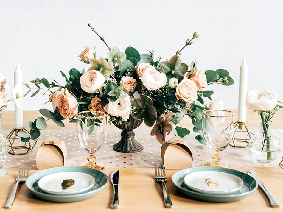 Askar, Bruna. 10 st 6 x 6x 5.5 cm