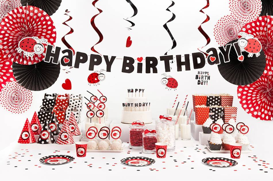 Sugrör / papperssugrör. Vita med svarta prickar. 10 st