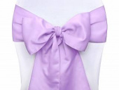 Dekoration till stolen vid bröllop mm Fin rosett i lavendel till stolar