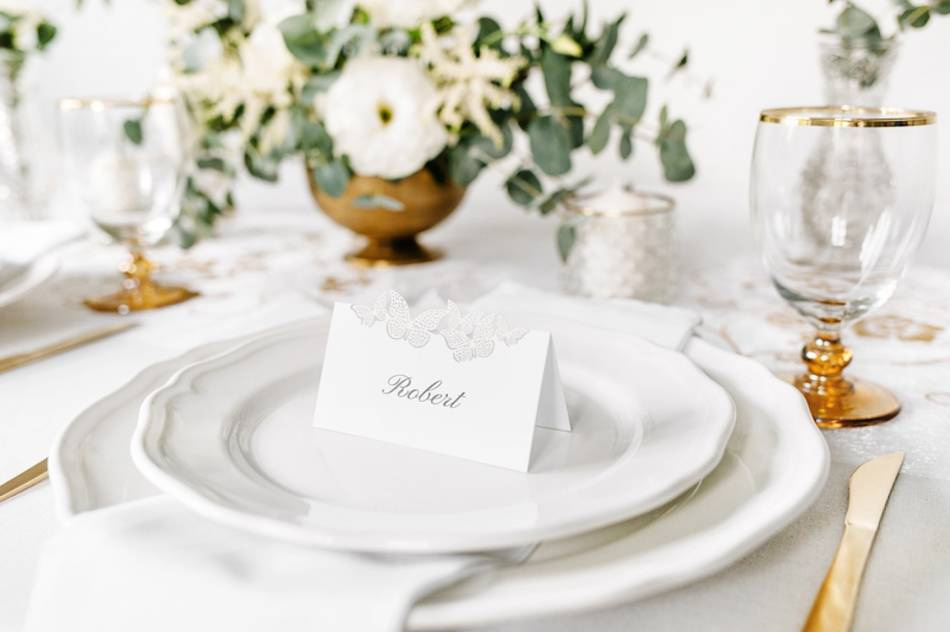 Placeringskort med fjärilar, 9.2 x 5.7cm (1 pkt / 10 st.)