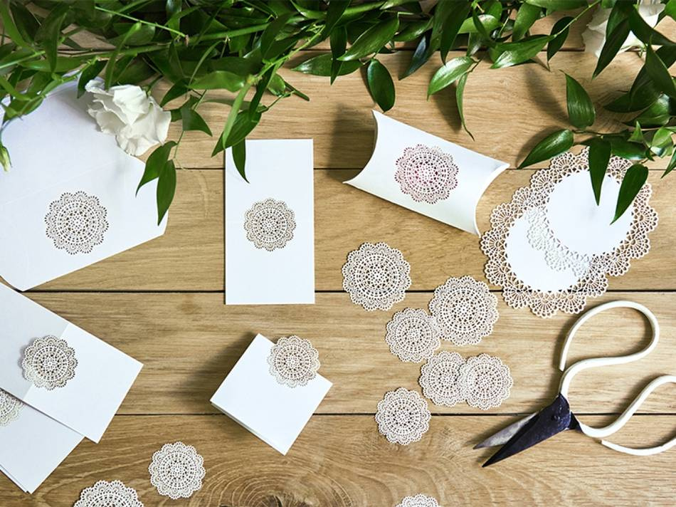 Placeringskort med  mönster, 6.3 x 6cm (1 pkt / 10 st.)