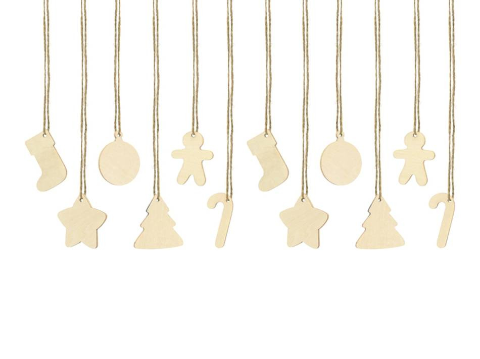 Träfigurer / etiketter. ca 12 st