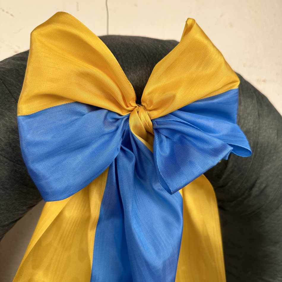 Segerkrans 55 cm med liten rosett